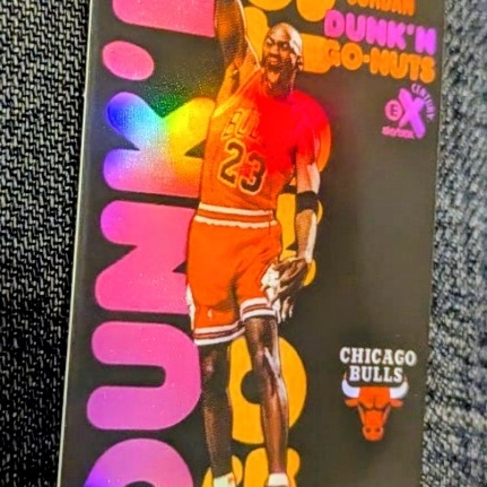 Michael Jordan Dunk'n Go Nuts Tobacco Card Sticker 🔥🔥🔥